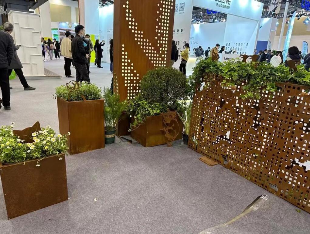 城关耐候钢花箱